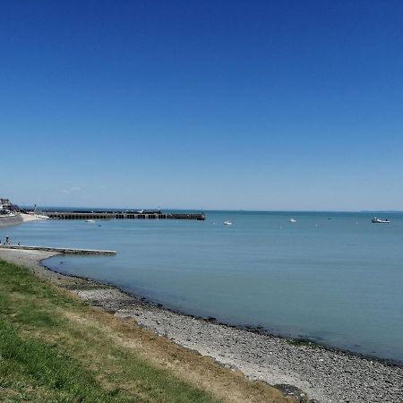 Gite "L'Escale Marine" Cancale Exterior foto
